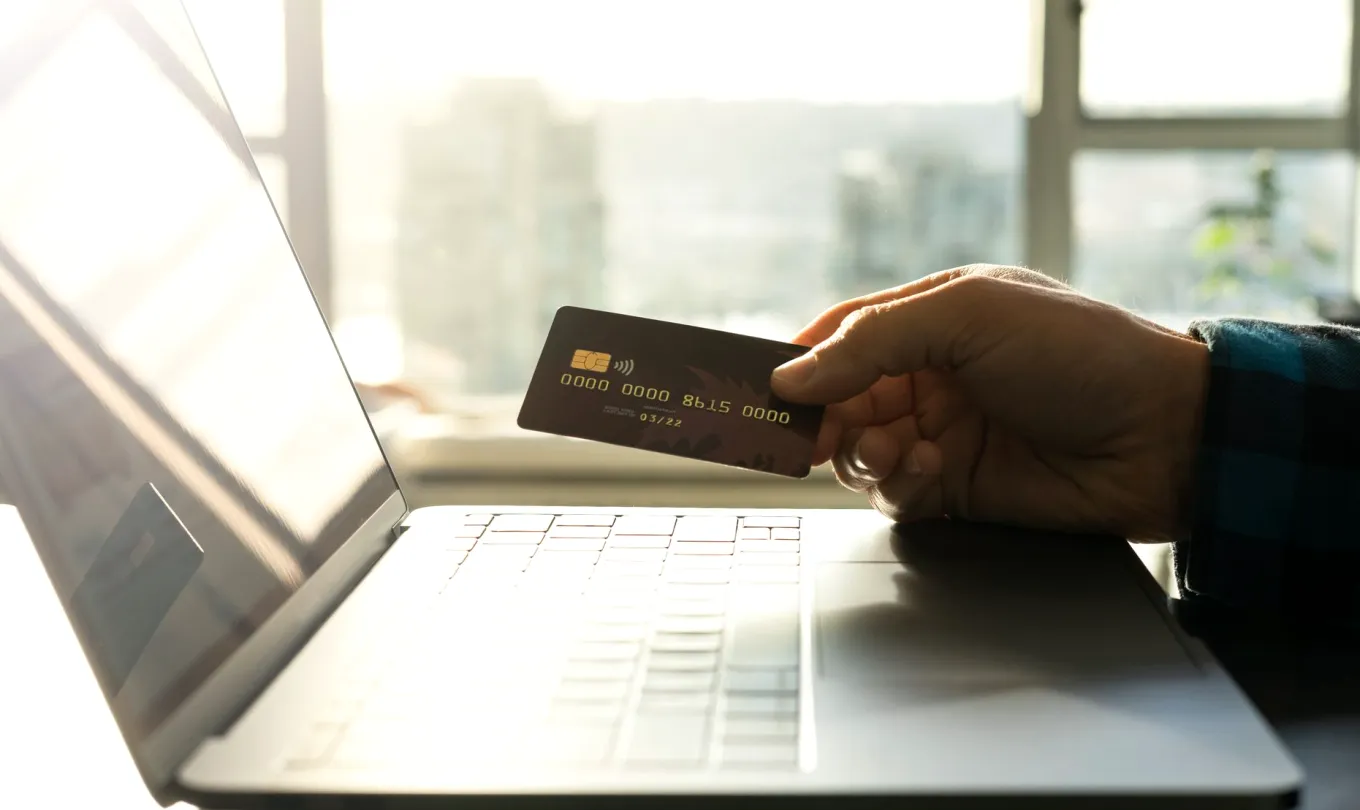 Cuánto cuesta aprender seguridad bancaria en internet y de qué depende